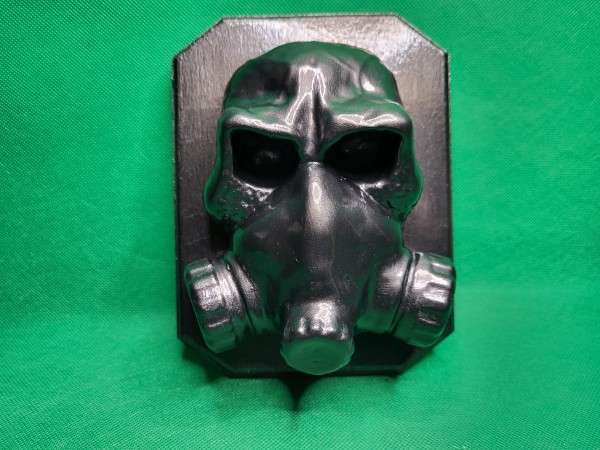 Skull With Gas Mask Wall Mount